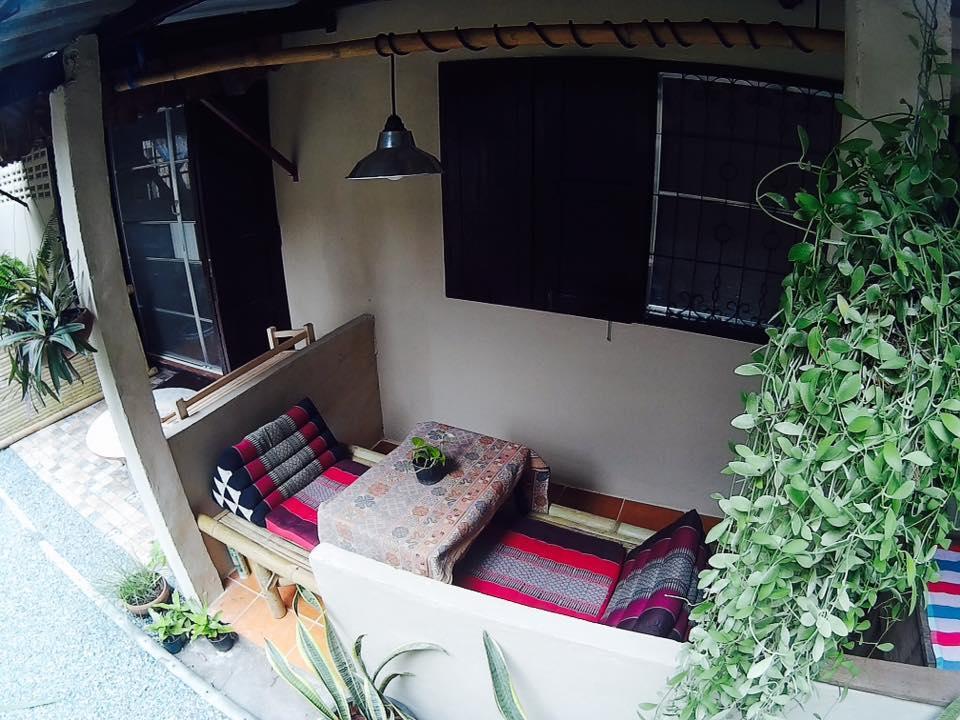 Twin House @ Tapae Hostal Chiang Mai