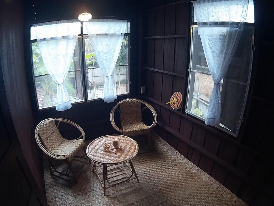 Hostal Twin House @ Tapae