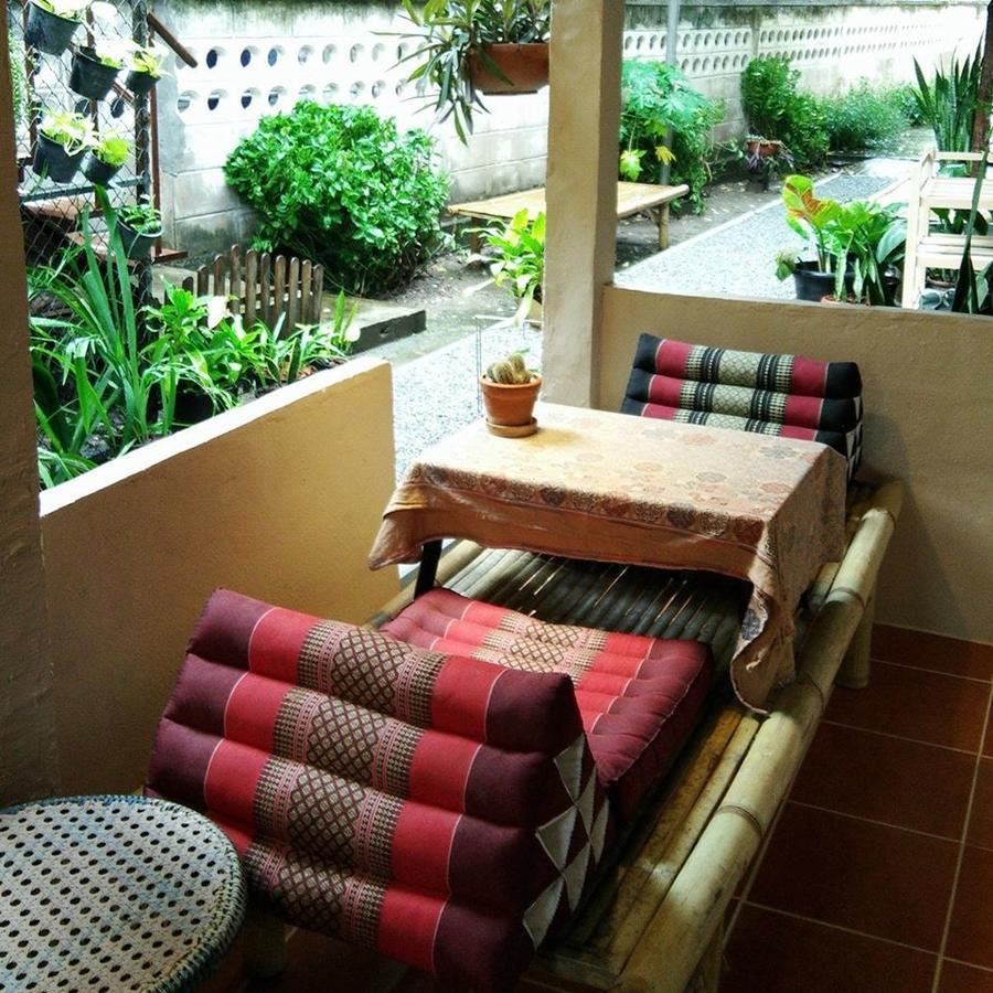 Twin House @ Tapae Hostal